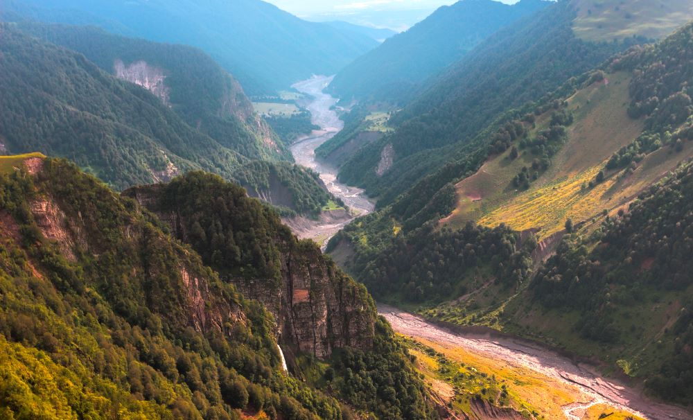 A mountainous road in Azerbaijan A mountainous road in Azerbaijan
